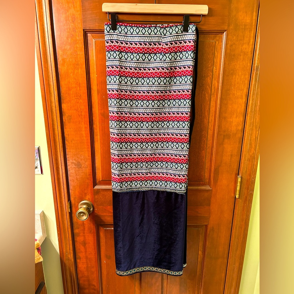 Beautiful tie waist wrap around ethnic skirt with blue velvet features. One Sz
